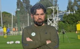 SPOR Konyaspor Teknik Direktörü Palut: Şampiyonluk yarışı çok takımla son haftalara kadar sürer