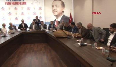 TDP Sarıyer ilçe yönetim kurulu üyeleri AK Partiye katıldı