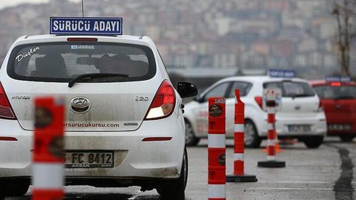 Sürücü adaylarına kötü haber!