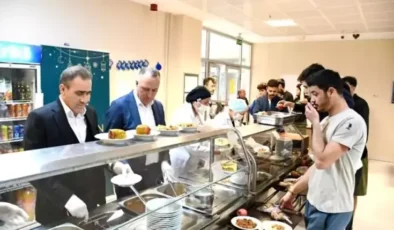 Kaymakam İlyas Memiş, Üniversite Öğrencileriyle İftar Yemeğinde Bir Araya Geldi