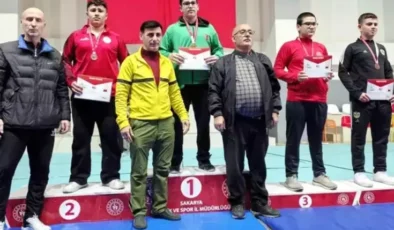 Ali Rıza Şeker, Güreş Grup Müsabakalarında İkinci Oldu