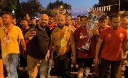 Kırkpınar Başpehlivanı Orhan Okulu Hamamda Arındı