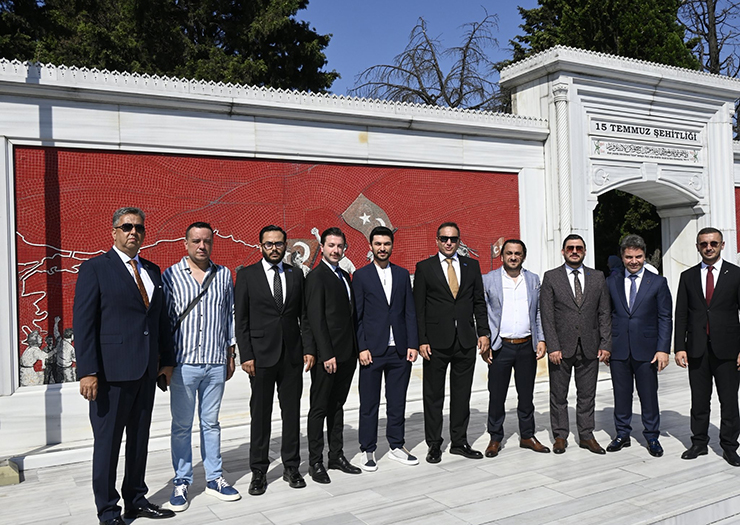 Anahtar Parti İstanbul İl Başkanlığı’ndan 15 Temmuz’a Vefa Duruşu